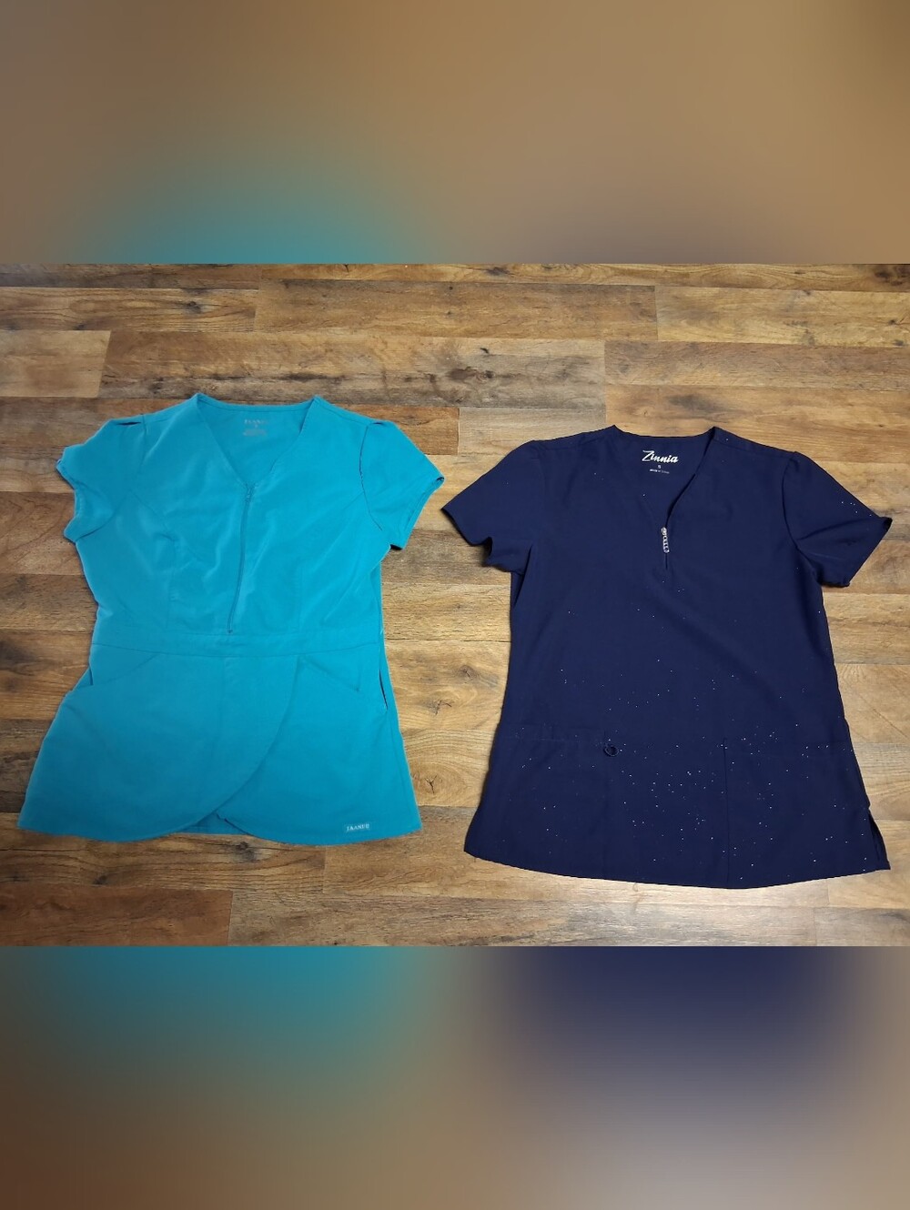 Sz S Jaanuu Teal and Navy Zinnia Scrub Tops